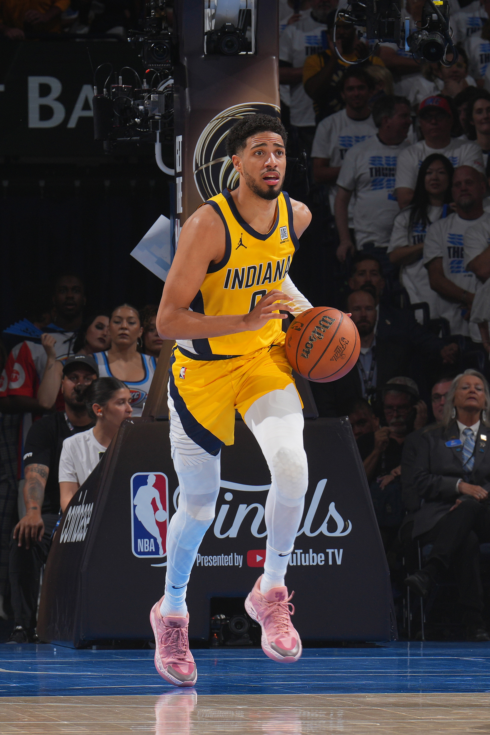 😐状态低迷！哈利伯顿全场出战34分钟6投0中只靠罚球拿到4分